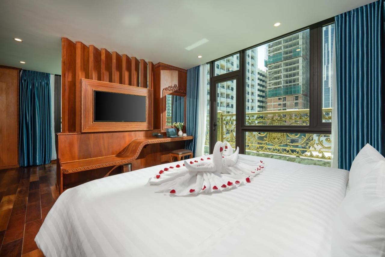 Monalisa Luxury Hotel Da Nang Esterno foto